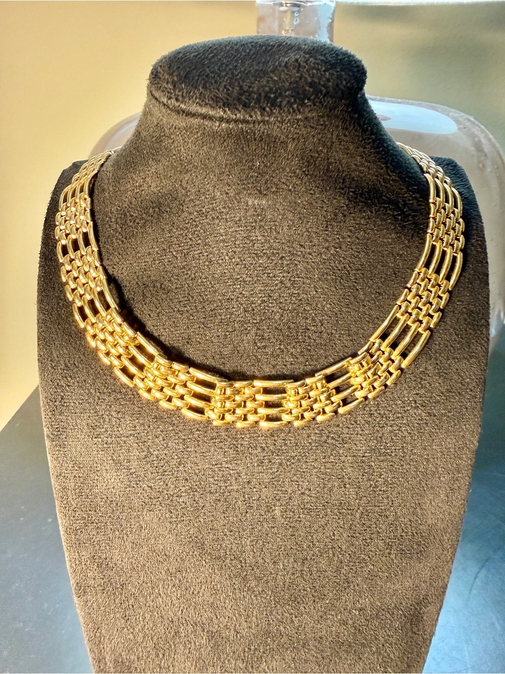 Vintage Mid Century Signed Napier Gold Tone Basket Weave Collar Necklace
